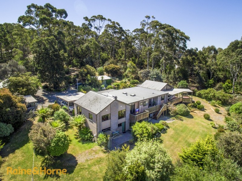 106 Tinderbox Road, Blackmans Bay TAS 7052