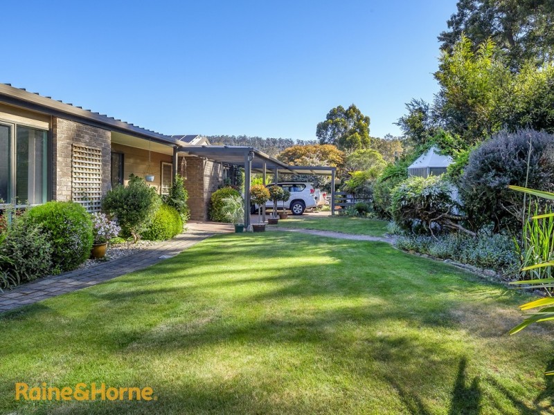 106 Tinderbox Road, Blackmans Bay TAS 7052
