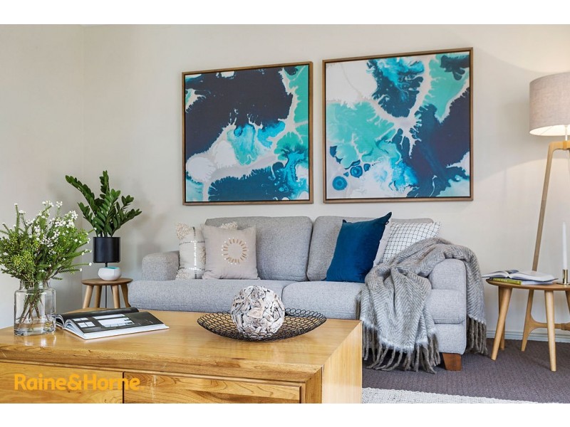 4/4 Home Avenue, Blackmans Bay TAS 7052