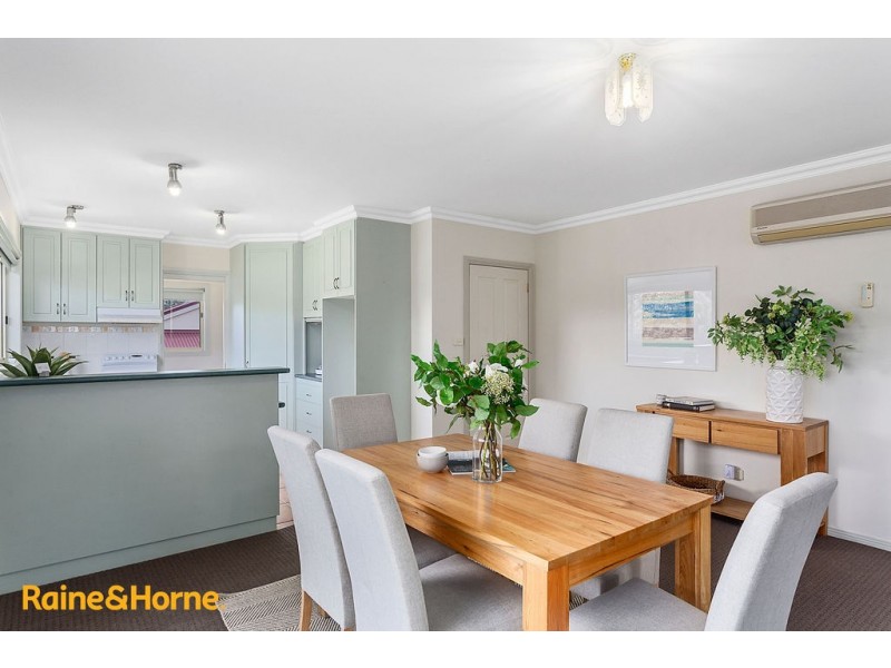 4/4 Home Avenue, Blackmans Bay TAS 7052