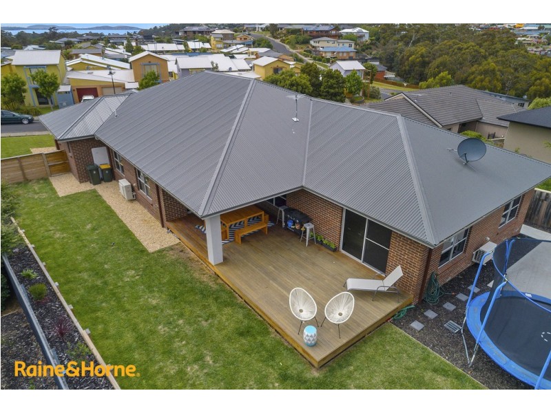 1 Liam Drive, Kingston TAS 7050