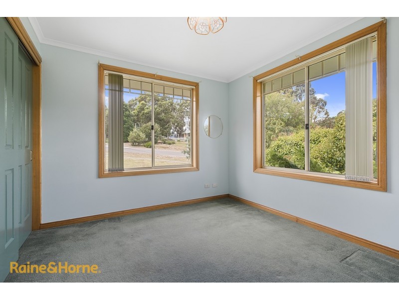 62 Lady Penrhyn Drive, Blackmans Bay TAS 7052
