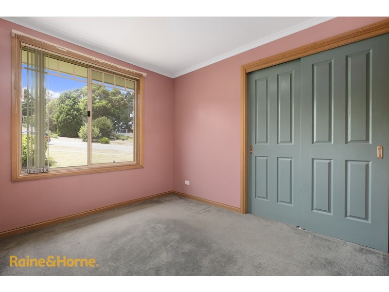 62 Lady Penrhyn Drive, Blackmans Bay TAS 7052