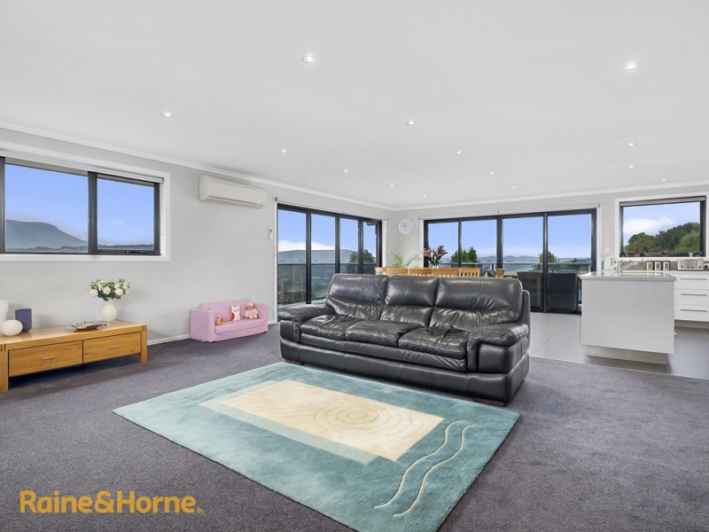 68 Tinderbox Road, Blackmans Bay TAS 7052