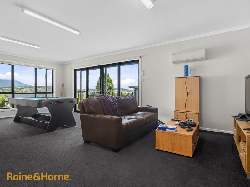 68 Tinderbox Road, Blackmans Bay TAS 7052