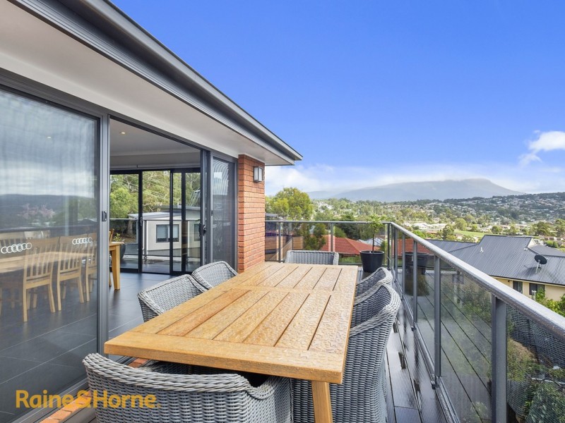 68 Tinderbox Road, Blackmans Bay TAS 7052