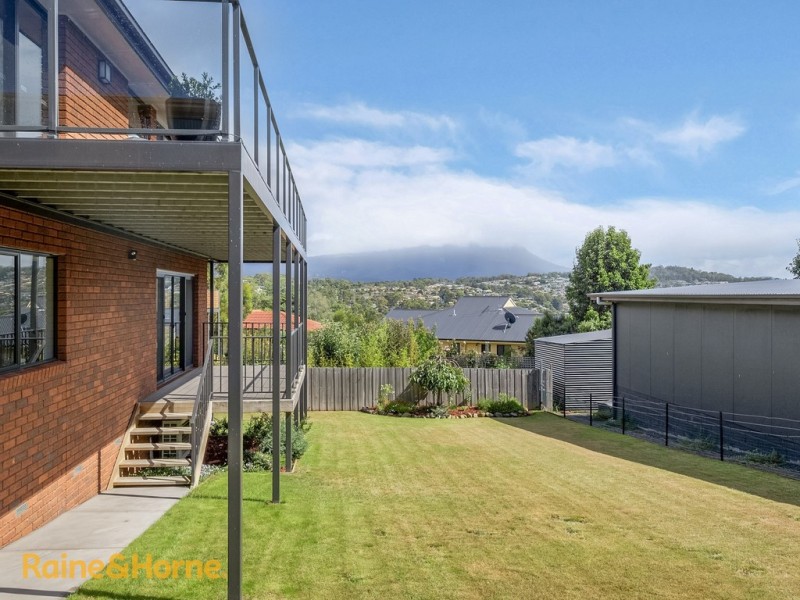 68 Tinderbox Road, Blackmans Bay TAS 7052