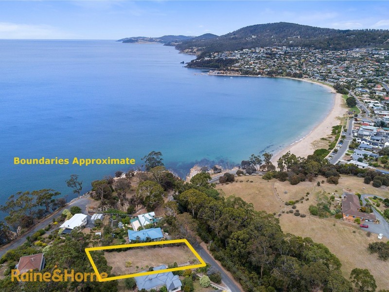 55 Blowhole Road, Blackmans Bay TAS 7052