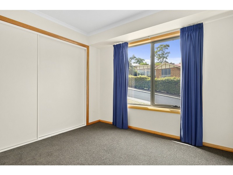 17 Fairview Drive, Kingston TAS 7050