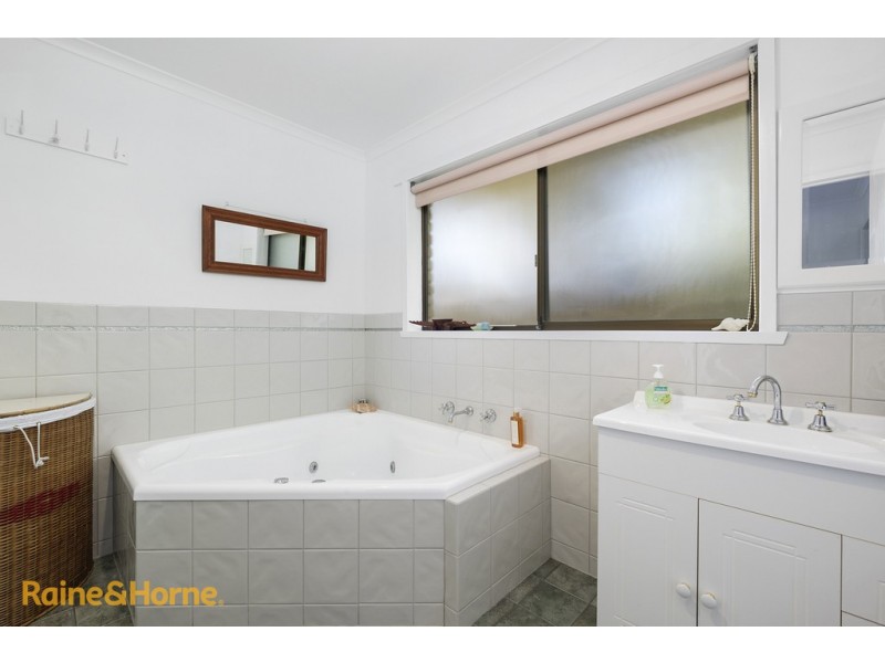 9 NICHOLAS DRIVE, Kingston Beach TAS 7050