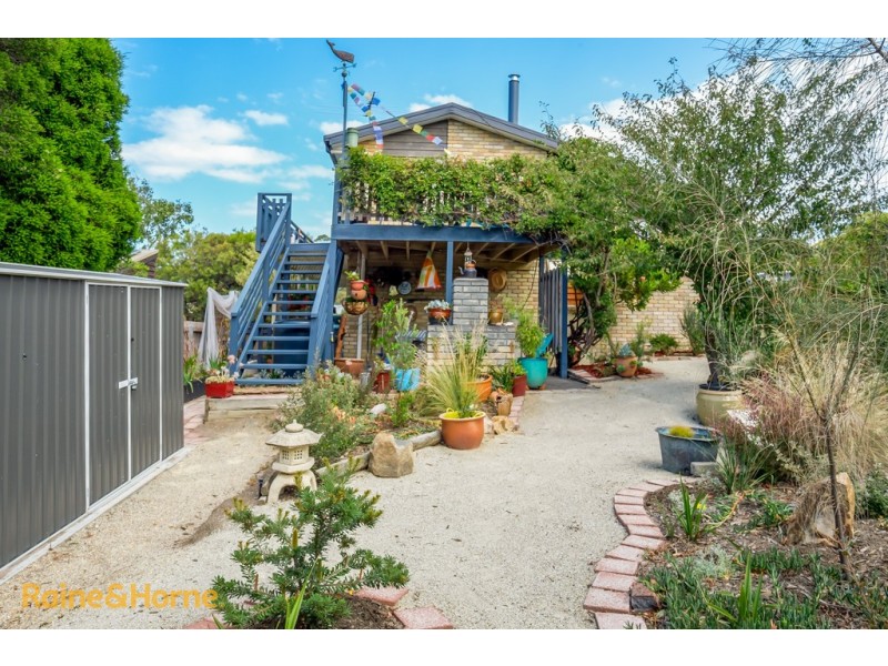9 NICHOLAS DRIVE, Kingston Beach TAS 7050