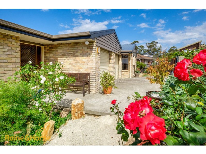 9 NICHOLAS DRIVE, Kingston Beach TAS 7050