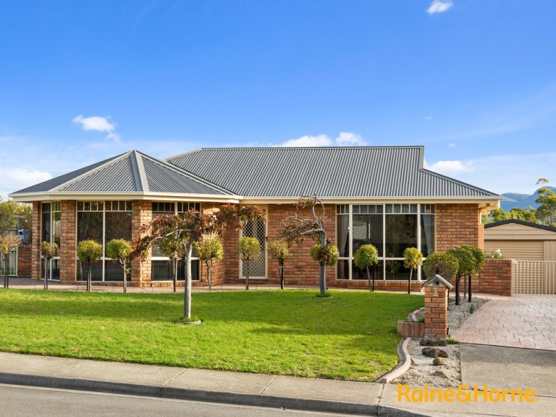 1 Sonnat Drive, Kingston TAS 7050