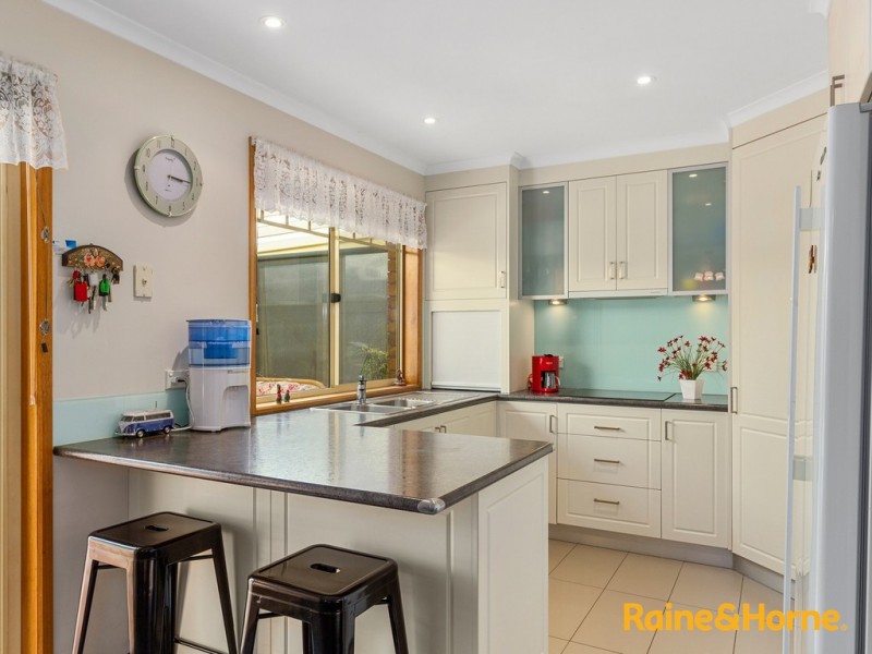 1 Sonnat Drive, Kingston TAS 7050
