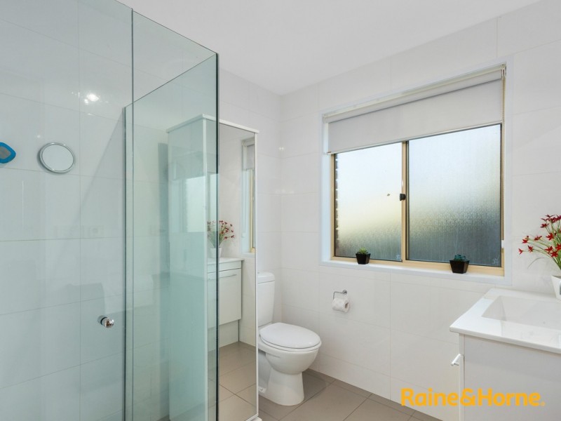 1 Sonnat Drive, Kingston TAS 7050