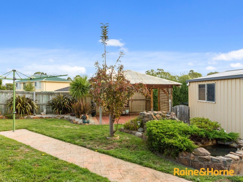 1 Sonnat Drive, Kingston TAS 7050