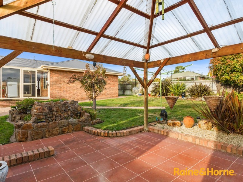 1 Sonnat Drive, Kingston TAS 7050