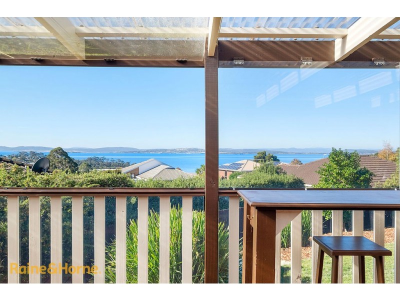 4 Edison Avenue, Blackmans Bay TAS 7052