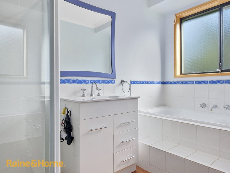 51 Whitewater Crescent, Kingston TAS 7050