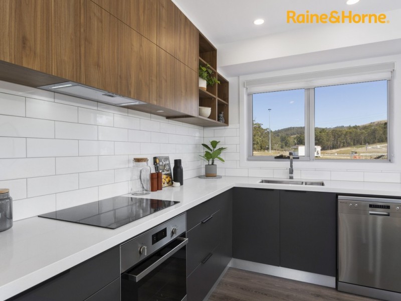 13 Reeves Crescent, Kingston TAS 7050