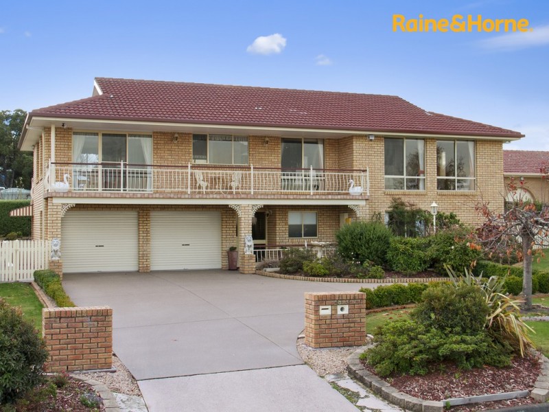 18 Foley Road, Kingston TAS 7050