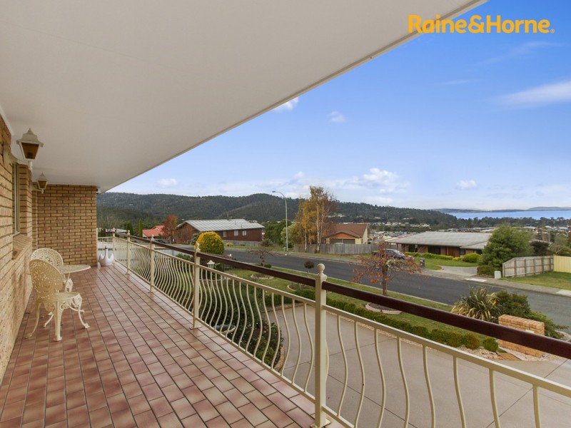 18 Foley Road, Kingston TAS 7050