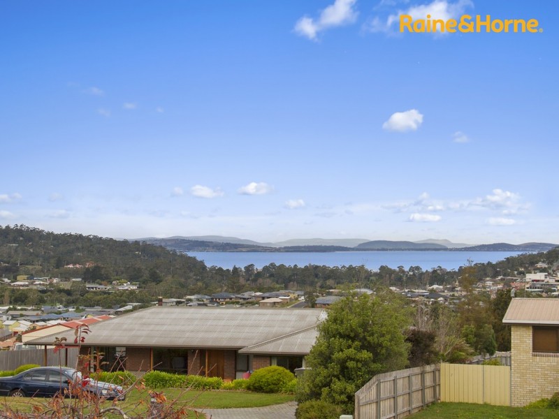 18 Foley Road, Kingston TAS 7050