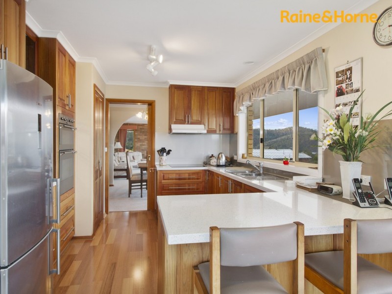 18 Foley Road, Kingston TAS 7050