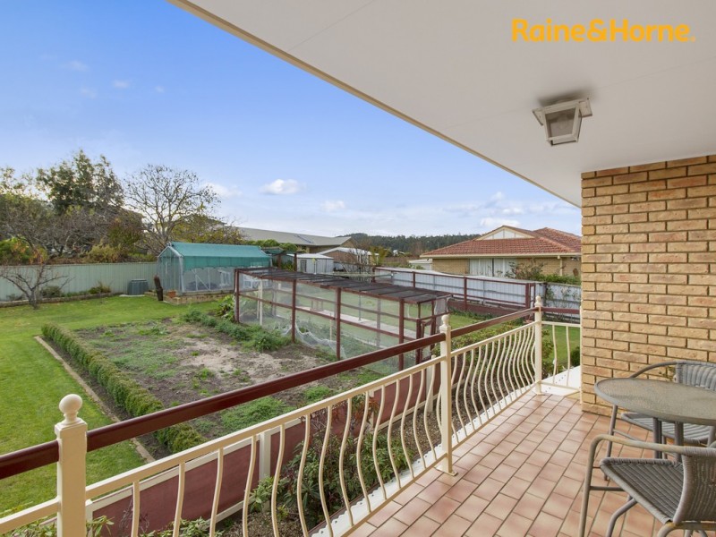 18 Foley Road, Kingston TAS 7050