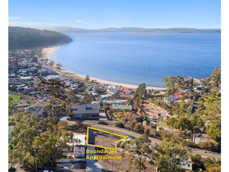 Lot 2/65 Roslyn Avenue, Kingston Beach TAS 7050