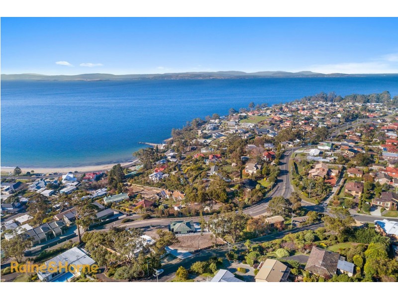 Lot 2/65 Roslyn Avenue, Kingston Beach TAS 7050