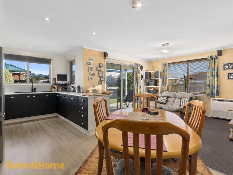 6 Jacaranda Drive, Margate TAS 7054