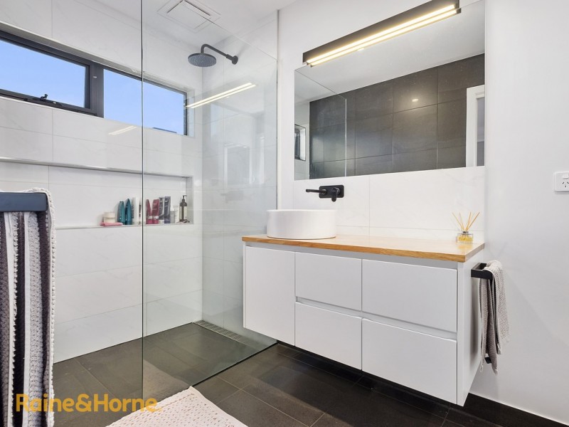 3/49 Hutchins Street, Kingston TAS 7050