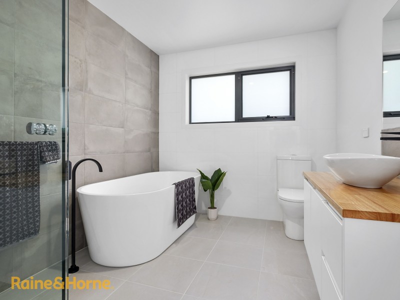 3/49 Hutchins Street, Kingston TAS 7050