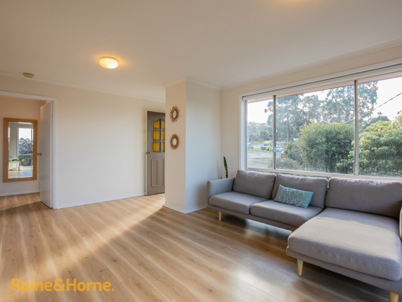 1/44 Crystal Downs Drive, Blackmans Bay TAS 7052