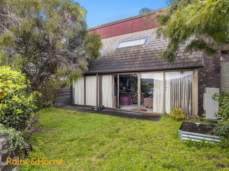 1/19 Nicholas Drive, Kingston Beach TAS 7050