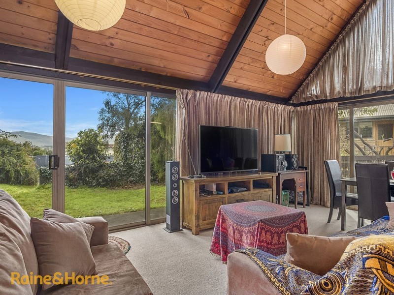 1/19 Nicholas Drive, Kingston Beach TAS 7050