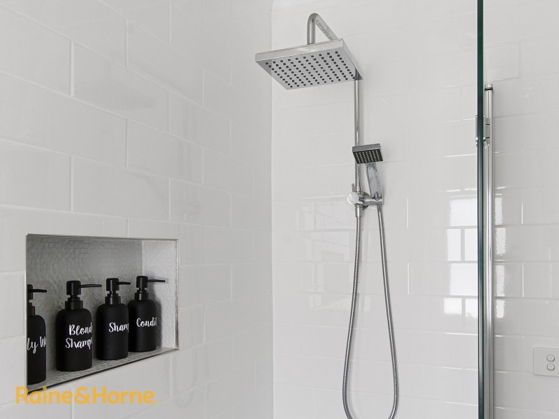 140B Roslyn Avenue, Blackmans Bay TAS 7052