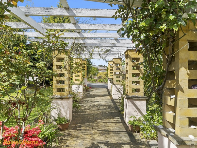 1 Kingfisher Street, Kingston TAS 7050