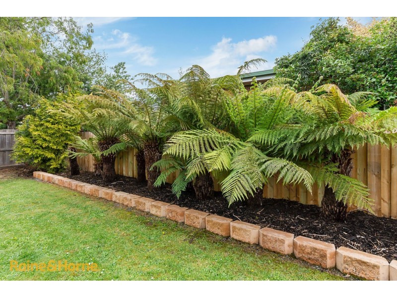 8 Thistle Down, Huntingfield TAS 7055