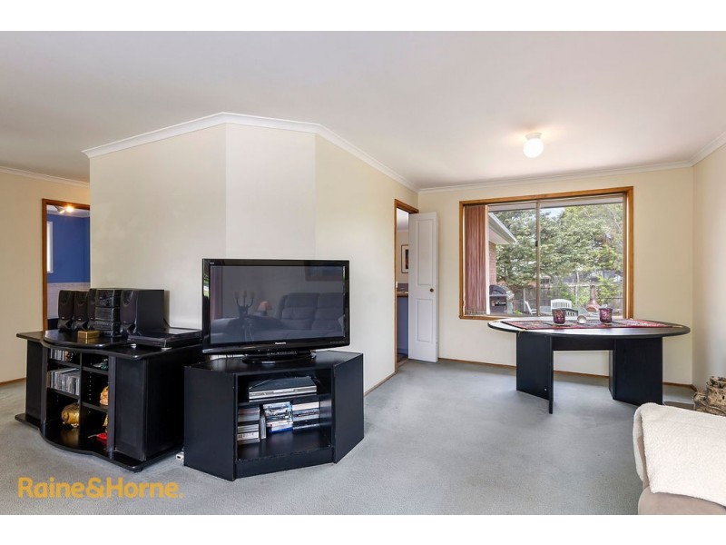 8 Thistle Down, Huntingfield TAS 7055