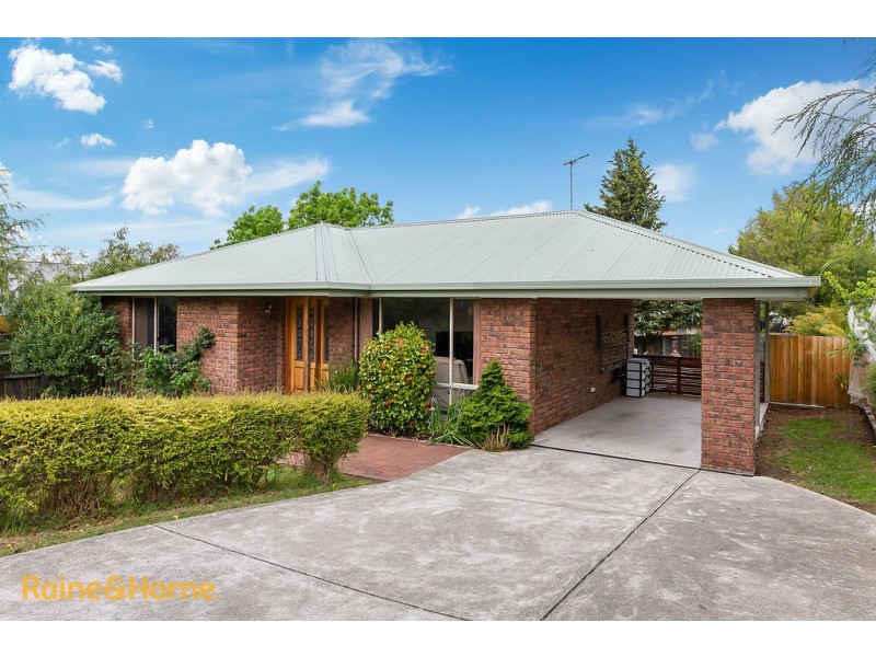 8 Thistle Down, Huntingfield TAS 7055