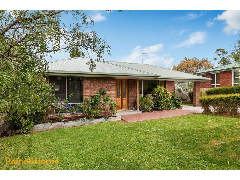 8 Thistle Down, Huntingfield TAS 7055