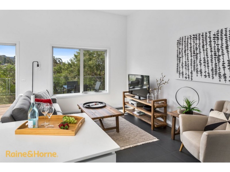 6/25 Powell Road, Blackmans Bay TAS 7052