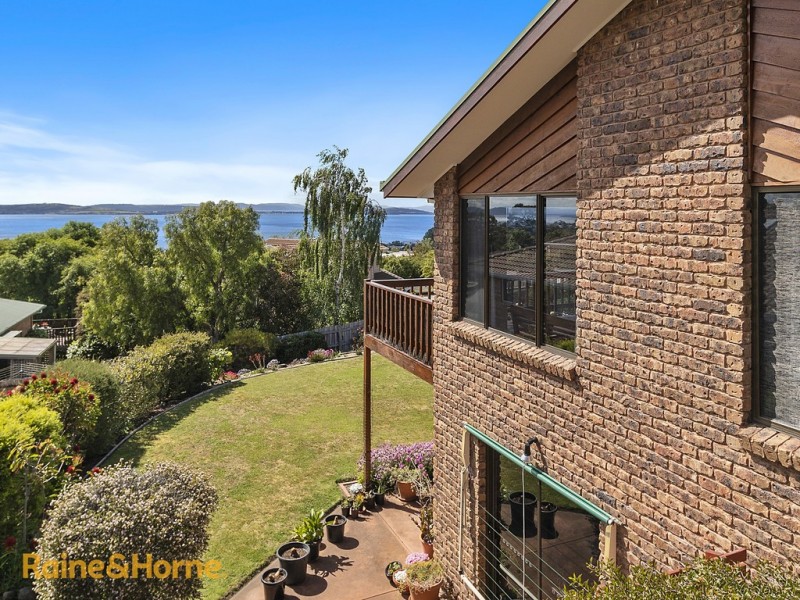 19 Ashley Court, Blackmans Bay TAS 7052
