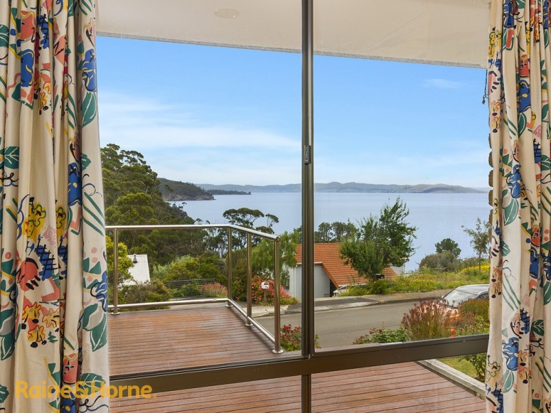 75 Mirramar Park, Blackmans Bay TAS 7052