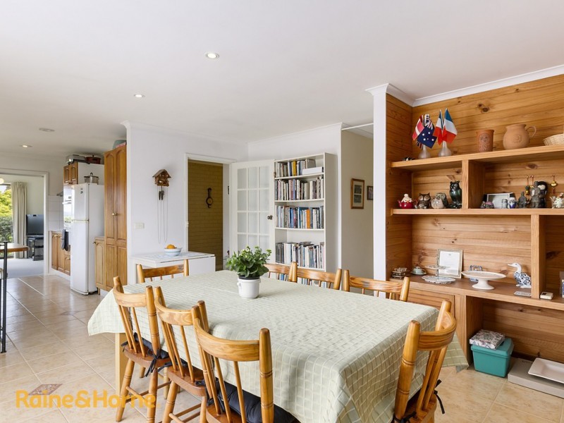 114 Wells Parade, Blackmans Bay TAS 7052