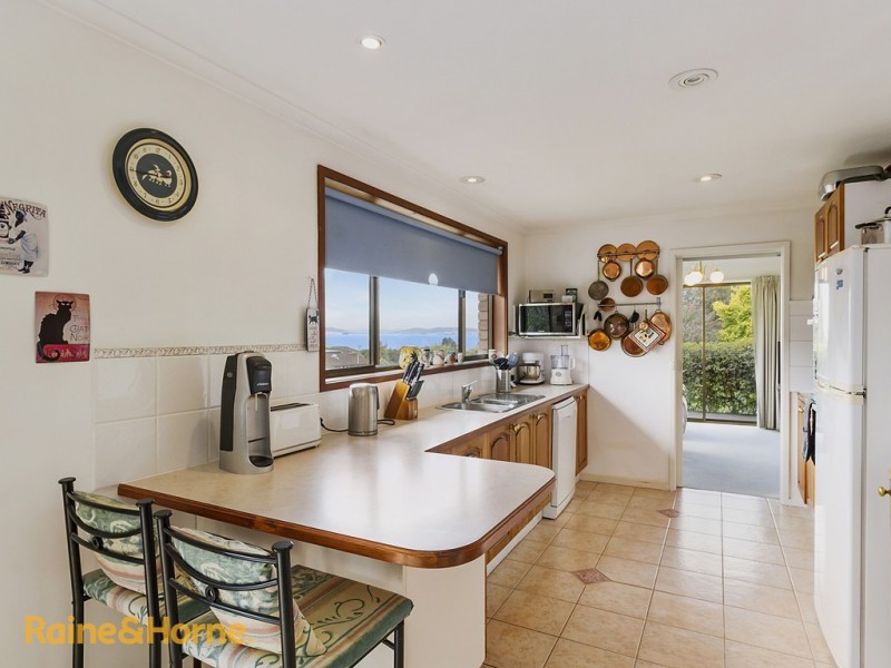 114 Wells Parade, Blackmans Bay TAS 7052