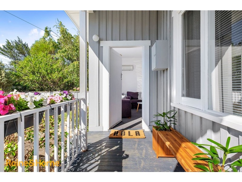 18 Windsor Street, Kingston Beach TAS 7050