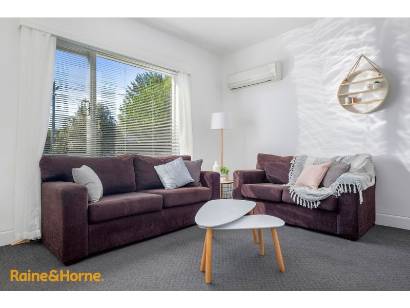 18 Windsor Street, Kingston Beach TAS 7050